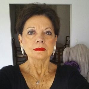 Meet your Posher, Sandy